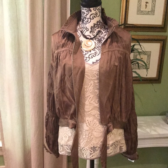 Banana Republic camisole - Picture 7 of 7